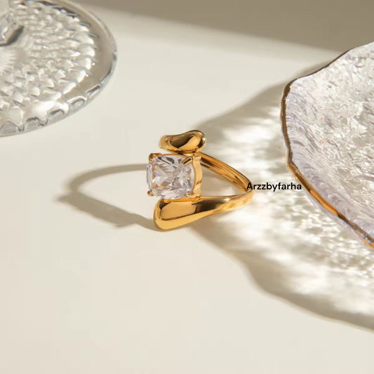 Crystal Stone Gold Finger Ring