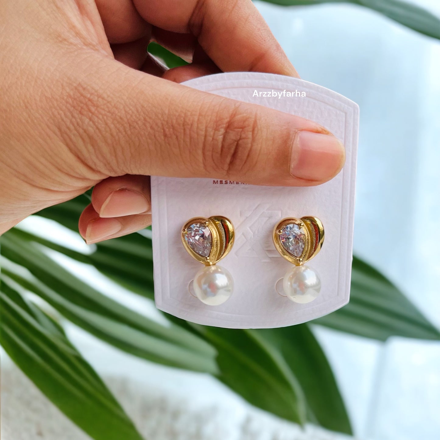 Pearl Drop Studs
