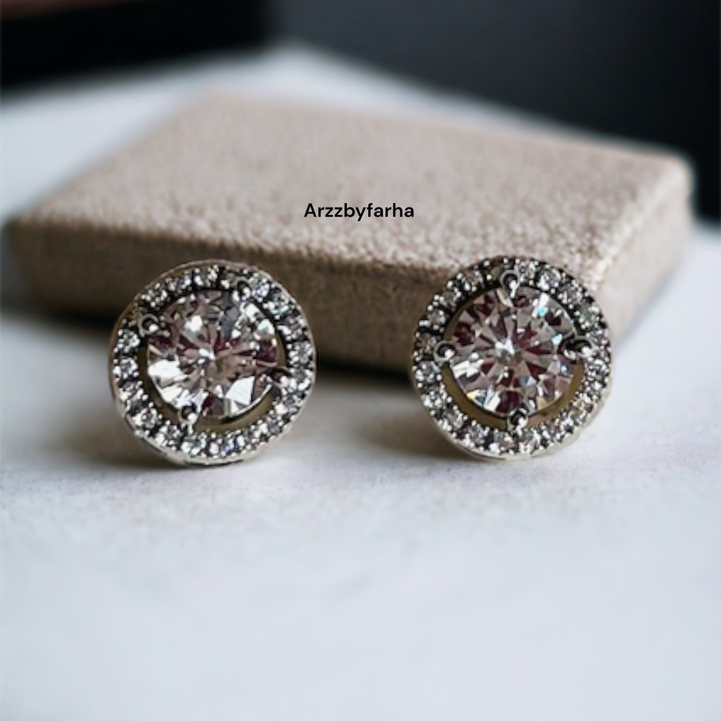 Premium Quality Solitaire Lookalike Studs