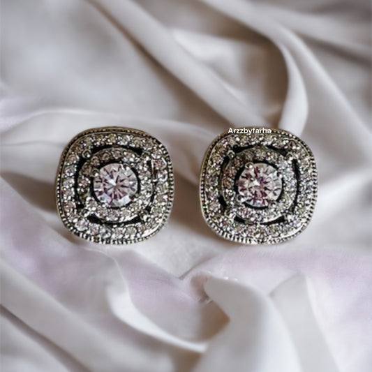Premium Quality Solitaire Lookalike Studs