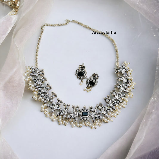 Black Stone Necklace Set