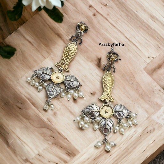 Dual Tone Fish Leaf Earrings
