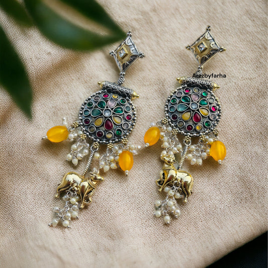 Dual Tone Nandi Earrings