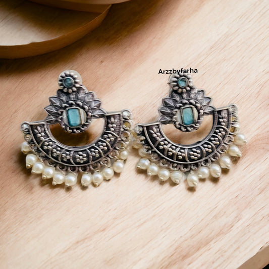 Blue Pearl Earring