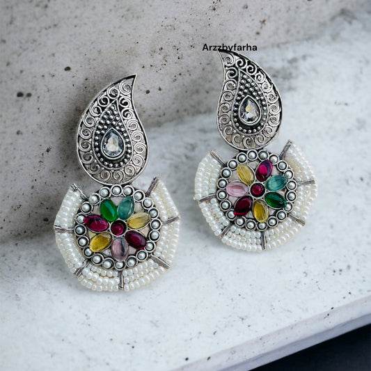 Multicolor Pearl Earring