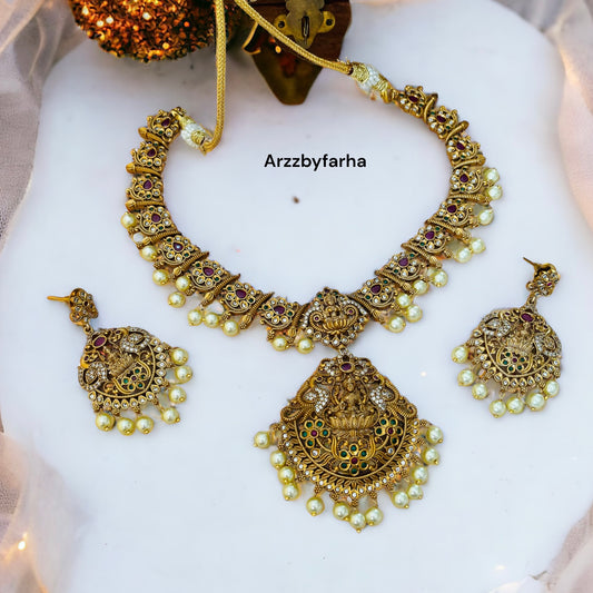 Matte Gold Temple Necklace Set