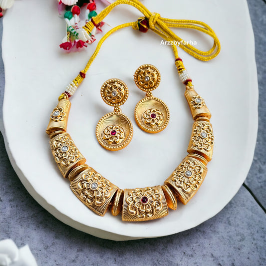 Gold Necklace Set