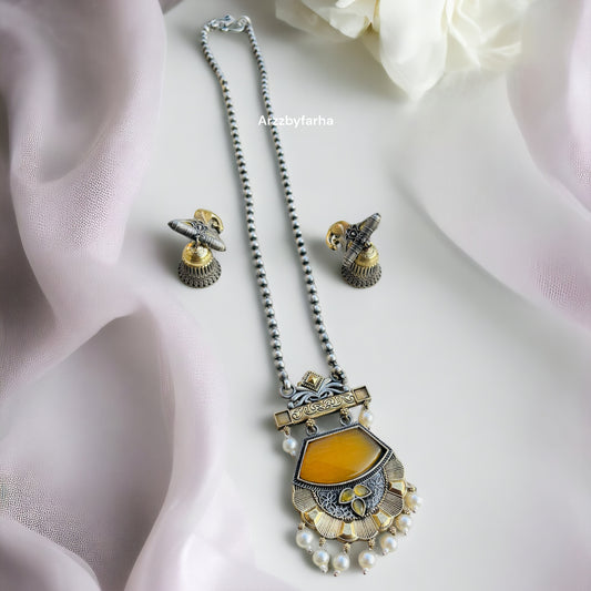 Dual Tone Pendant  Necklace Set