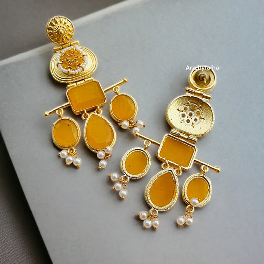 Designer Gold Brass Yellow Earring