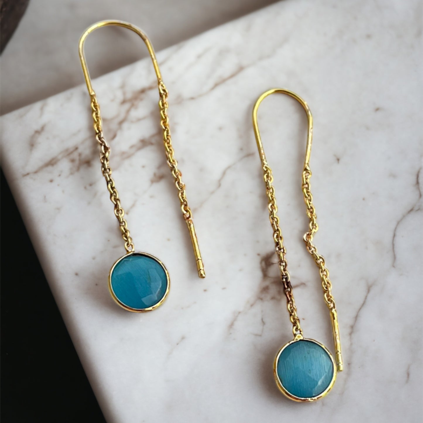 Sui Dhaga Stone Earrings