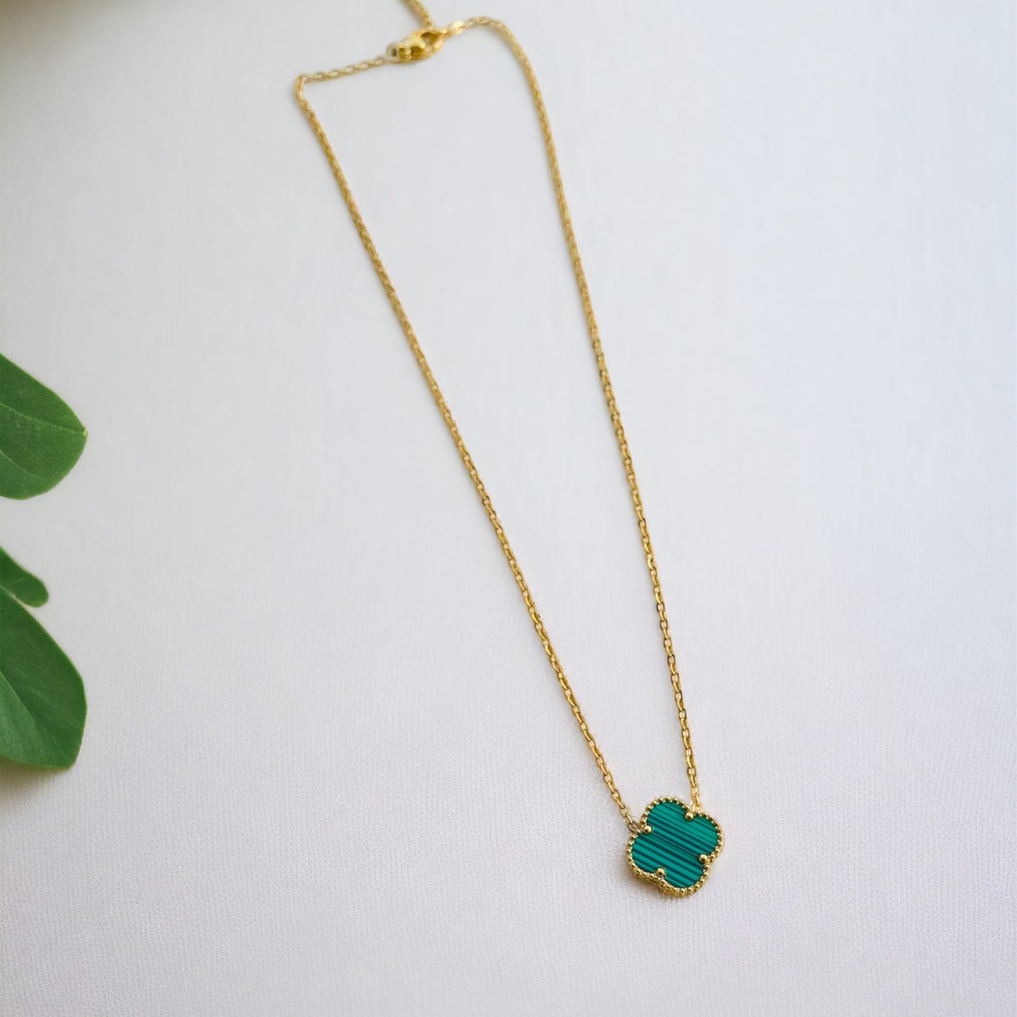 Green Clover Pendant Necklace