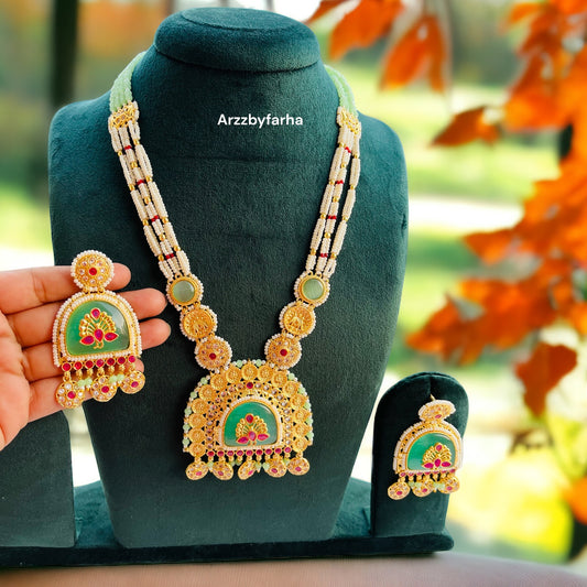 Mint Monalisa Stone Necklace Set