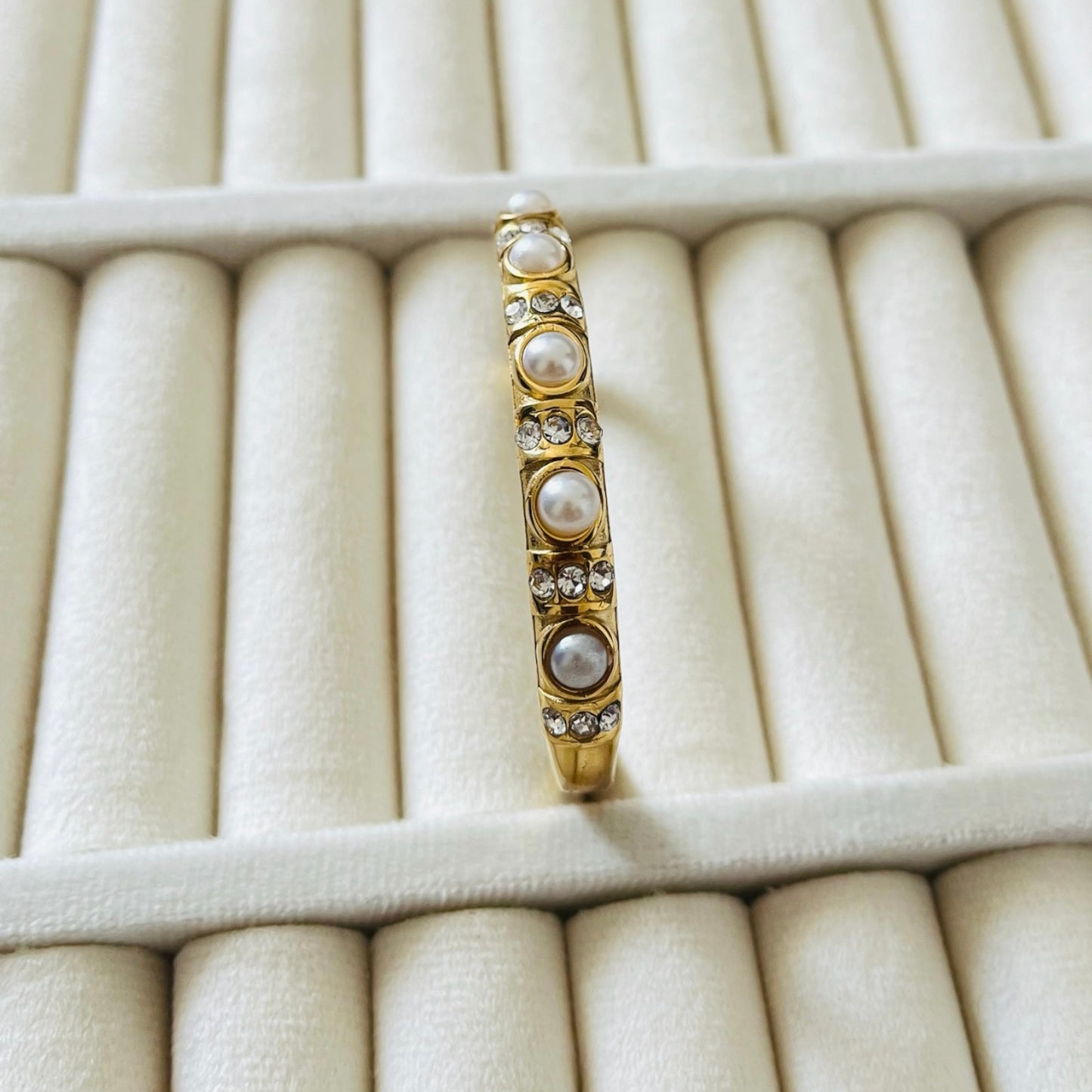 Pearl Gold Bangle Bracelet