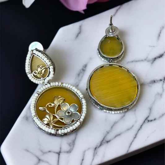MOP Flower Dual Tone Earrings