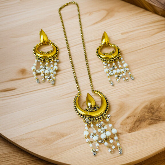 Gold Brass Pearl Necklace Set