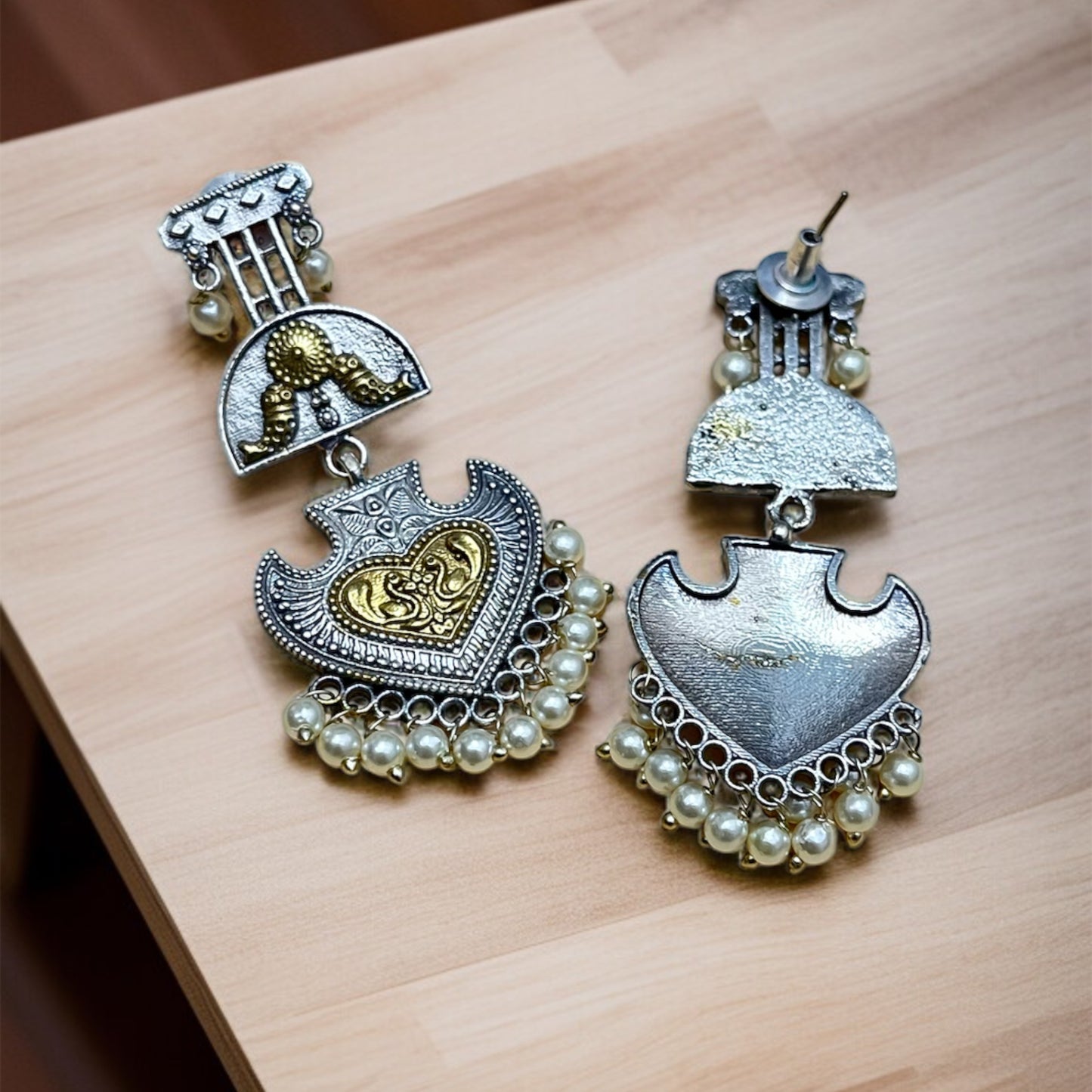 Paan Dual Tone Drop Earring