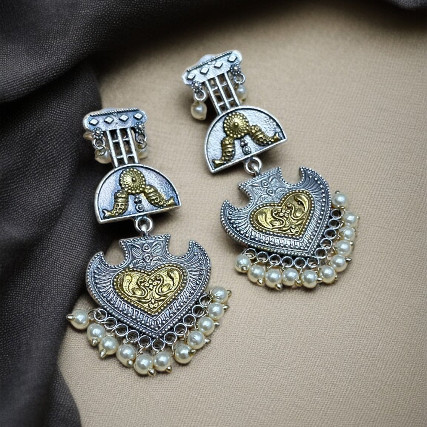 Paan Dual Tone Drop Earring