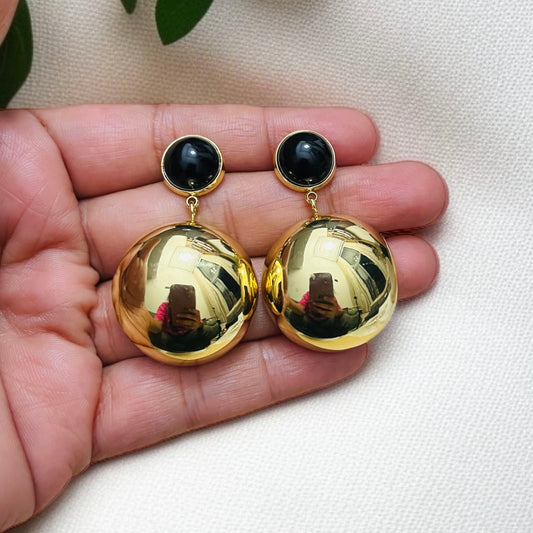 Black Stone Gold Drop Earring
