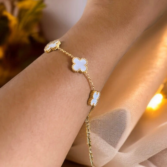 White Clover Chain Bracelet