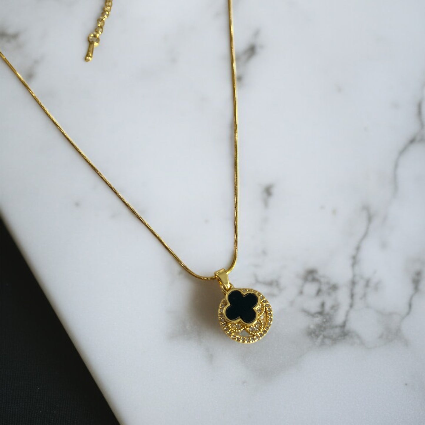 Double Pendant Black Clover Chain Necklace