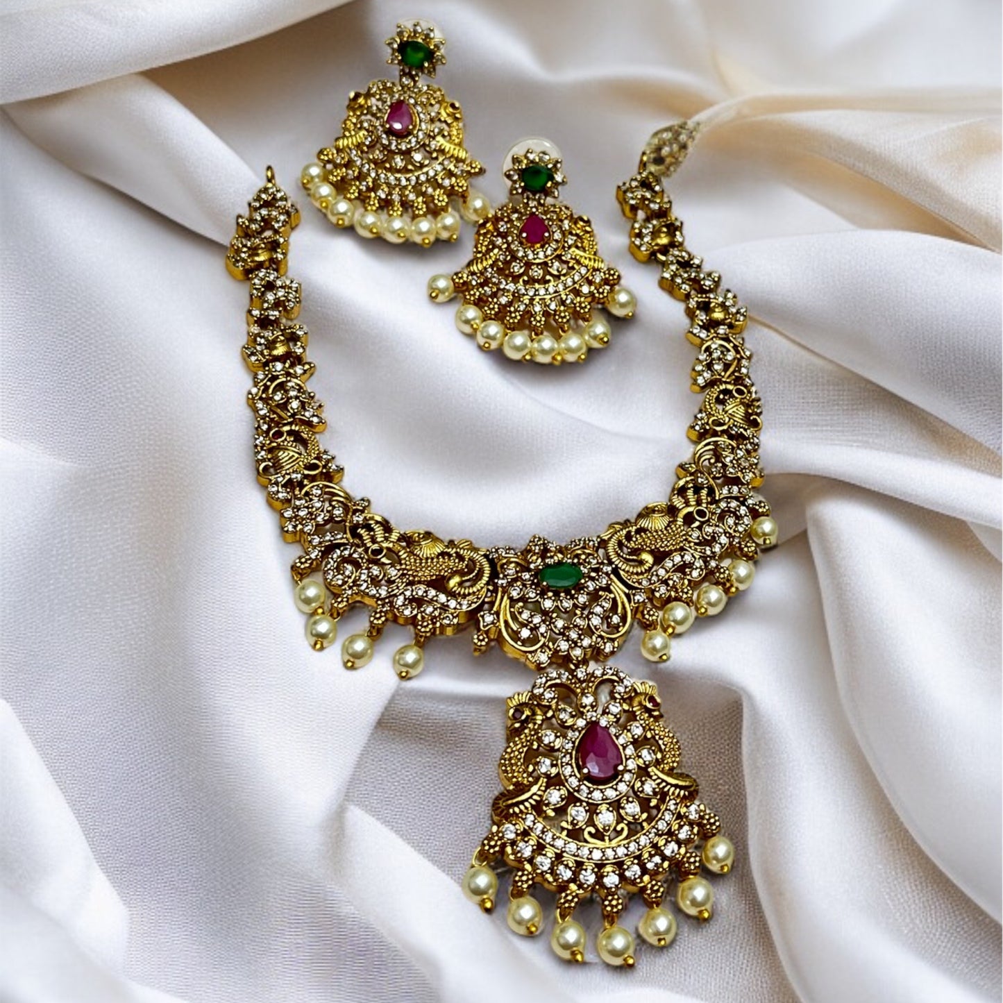 Matte Gold Temple Necklace Set