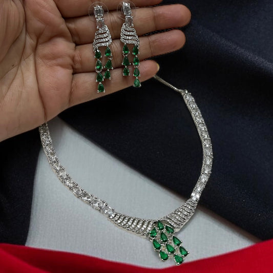 Green & White Zirconia Necklace Set