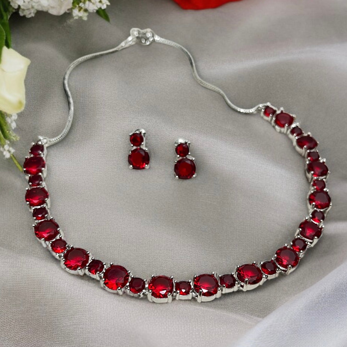 Sleek Red Necklace Set