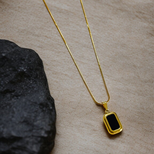 Black Rectangle Gold Chain Necklace
