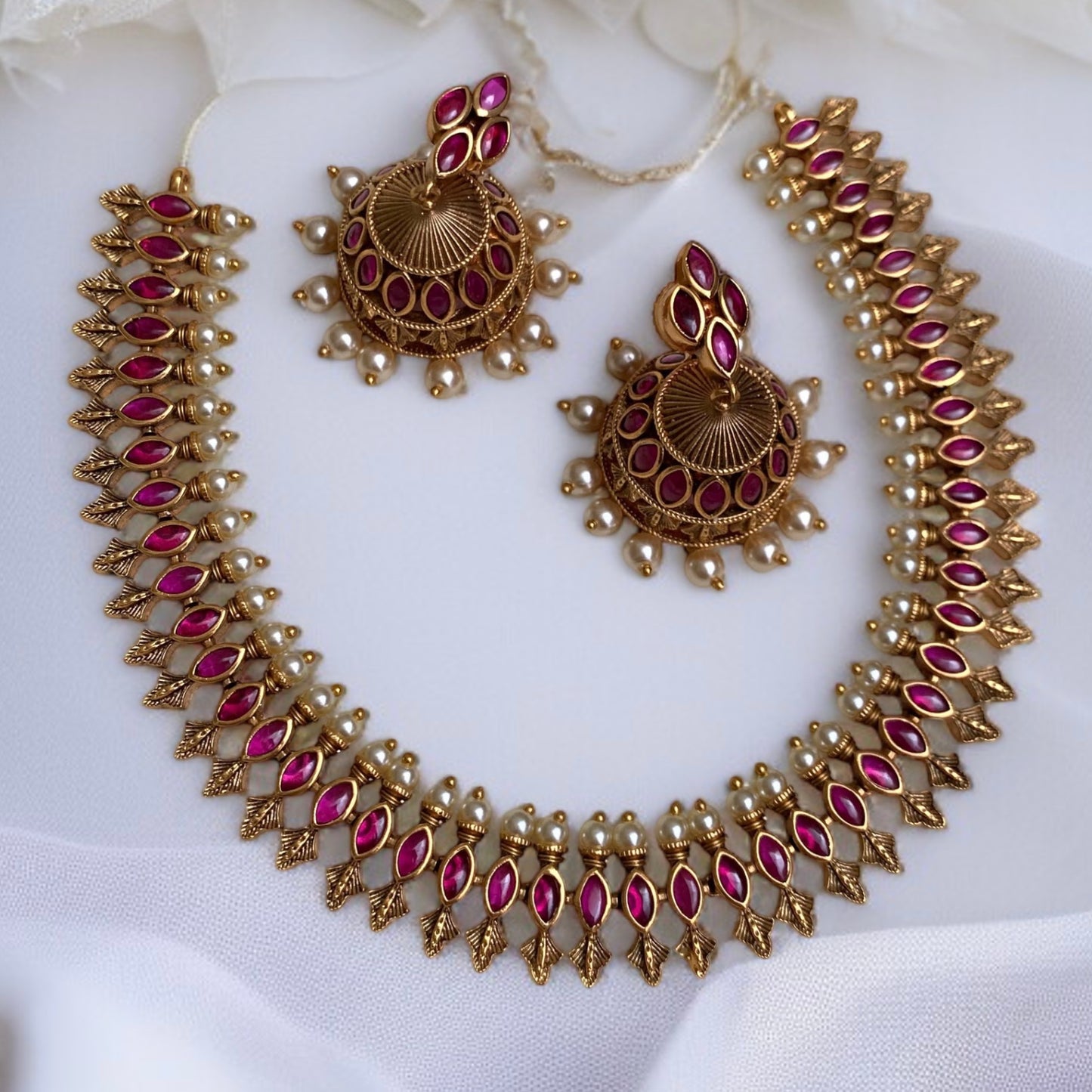Gold & Pearl Necklace Set