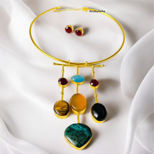 Multicolor Stone Hasli Necklace Set