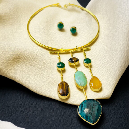 Multicolor Stone Hasli Necklace Set