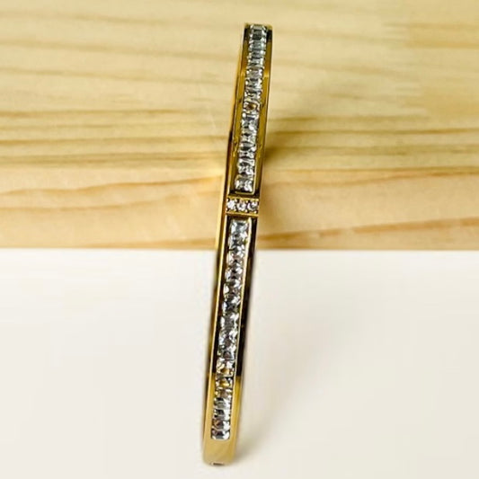 Thin Wrist Baby Size Gold Bracelet