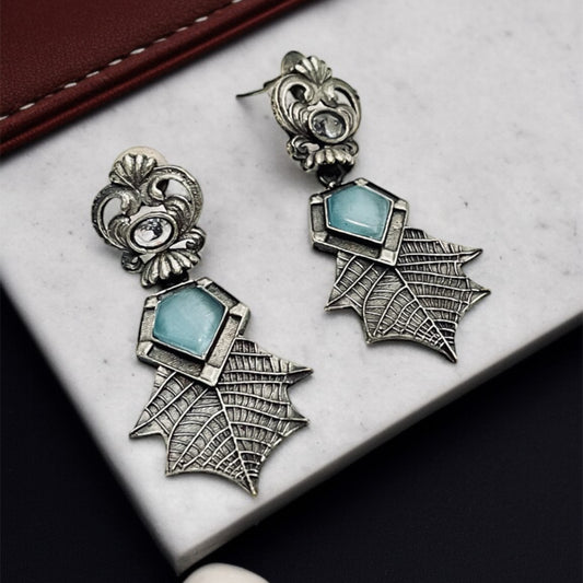 Leaf Small Drop Earrings
