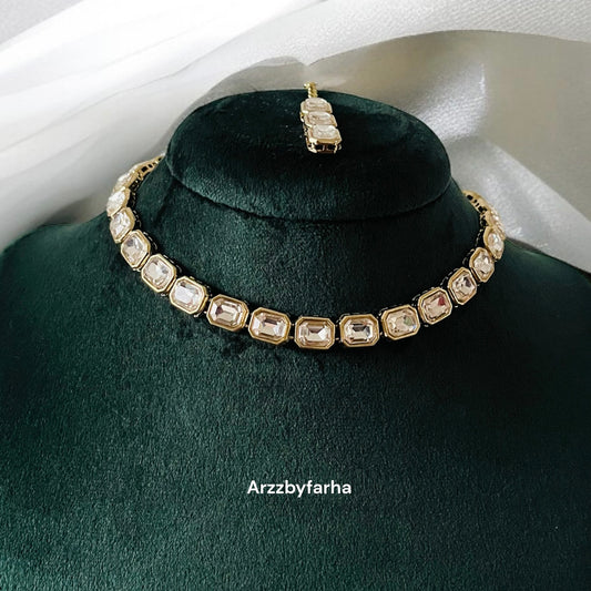Sleek White Necklace Set