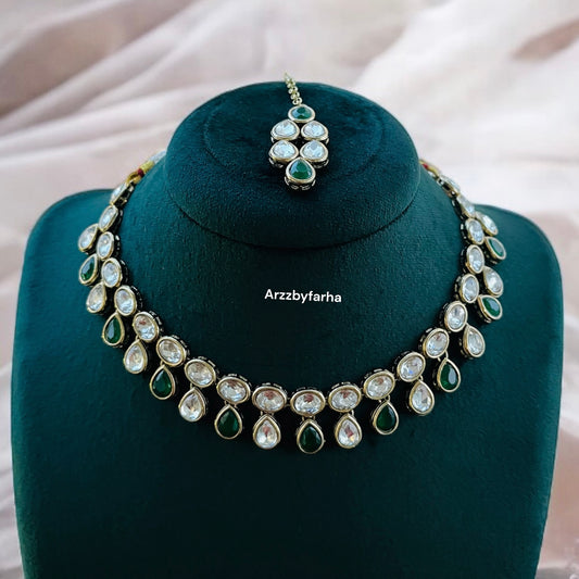 Green & White Stone Necklace Set