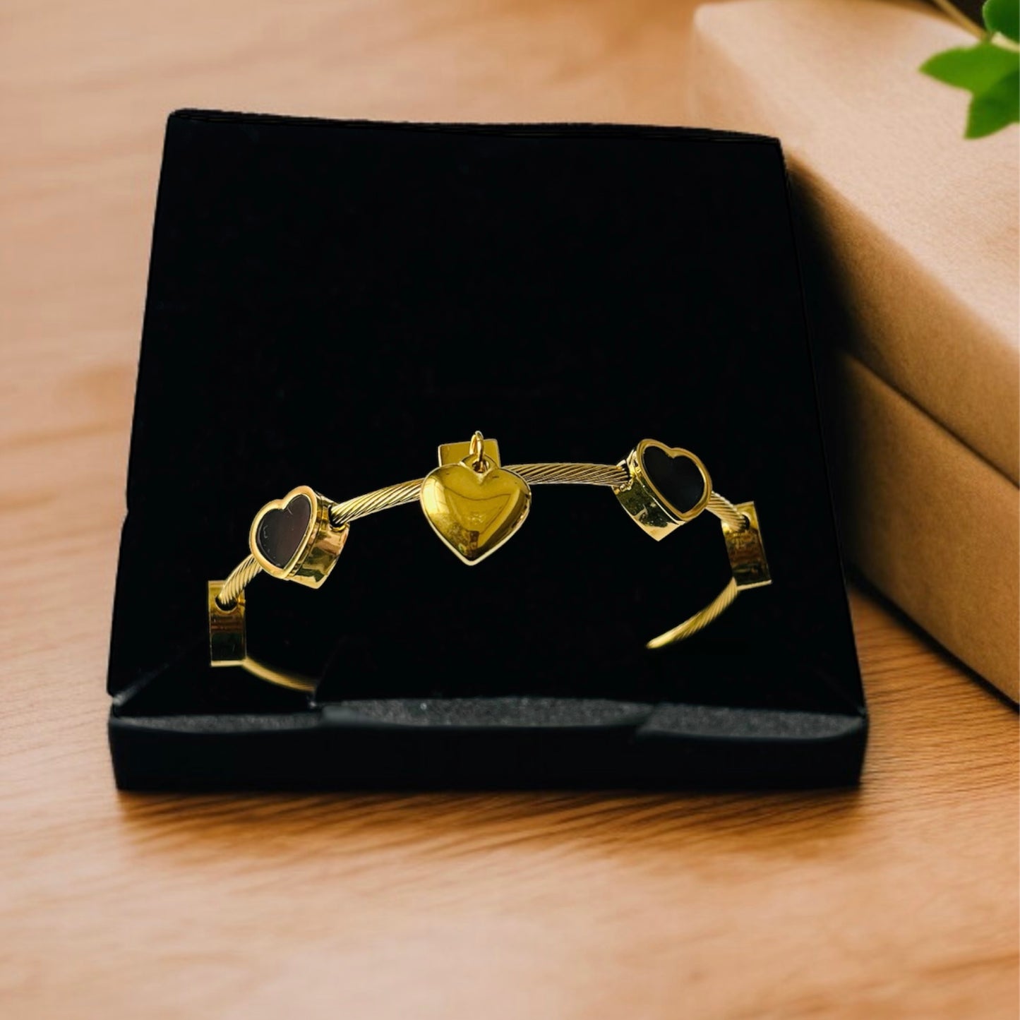 Heart Magnetic Closure Bracelet