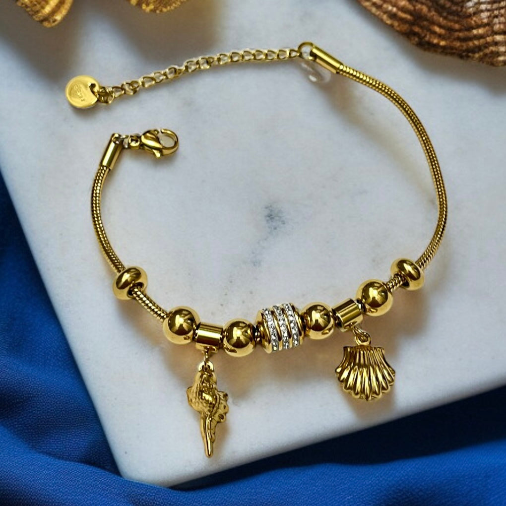 Shell Charms Chain Bracelet