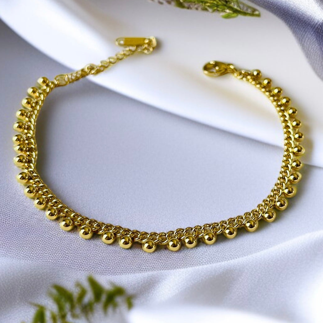 Gold Sleek Chain Bracelet
