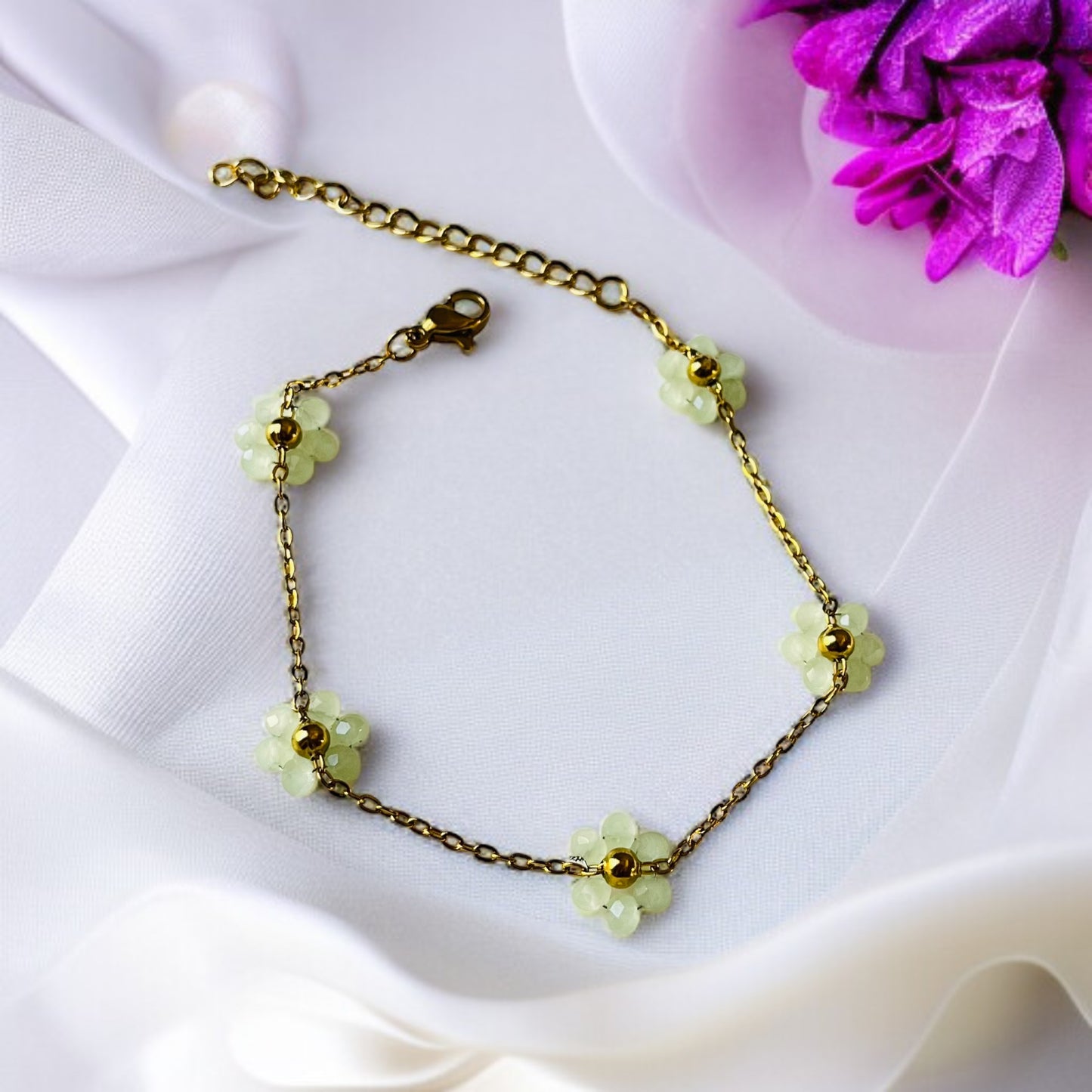 Mint Flower Chain Bracelet