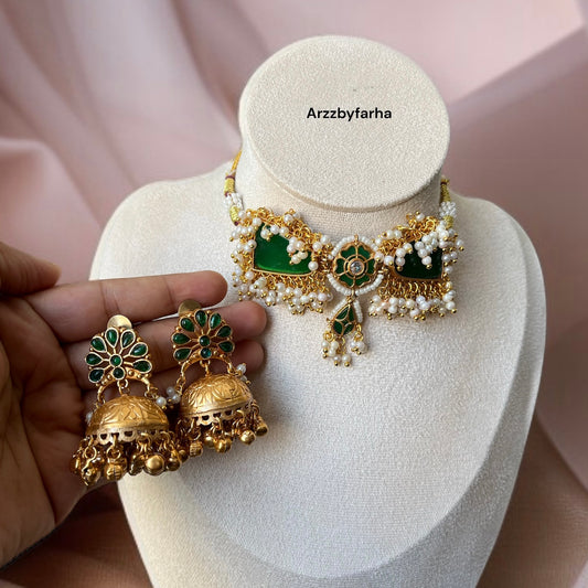 Green Stone Necklace Set