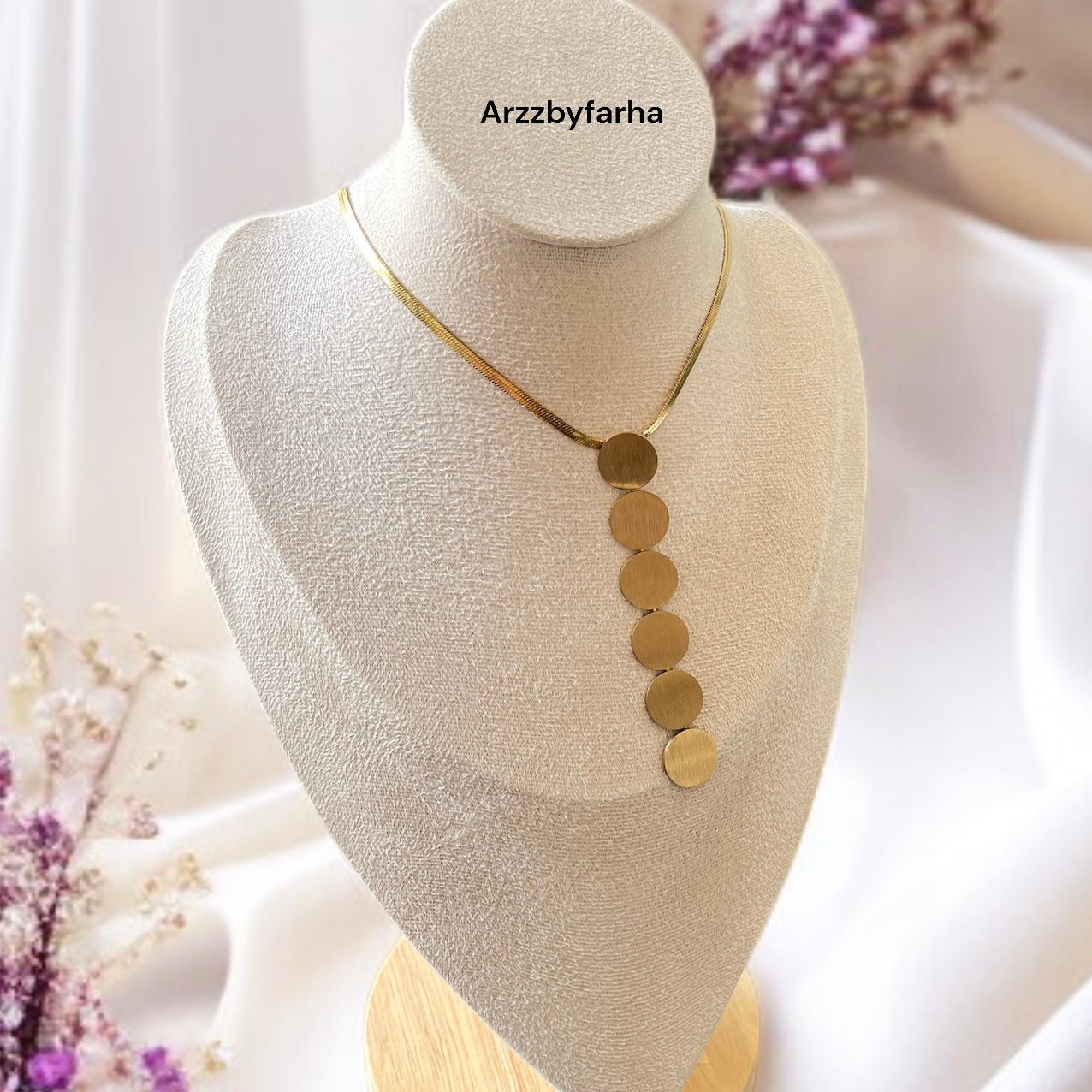 Motif Sequence Gold Necklace
