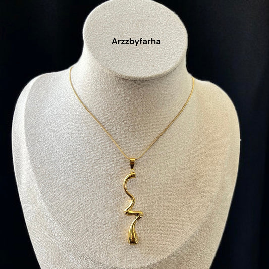 Twisted Teardrop Pendant Necklace