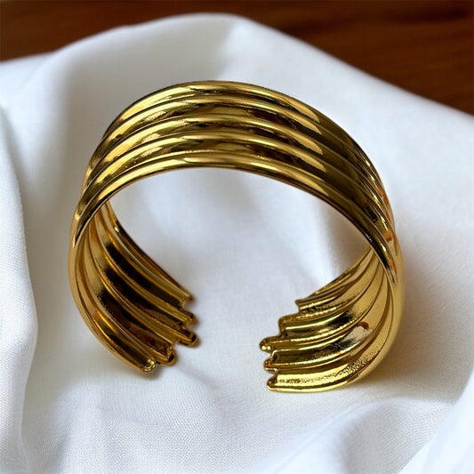 Baby Curved Cuff Bracelet