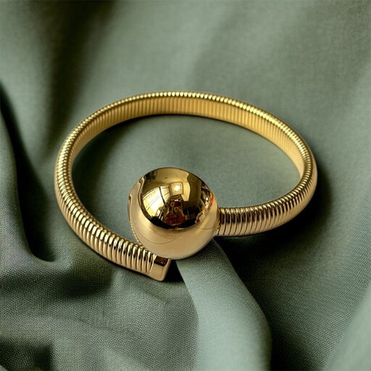 Adjustable Twisted Gold Bracelet