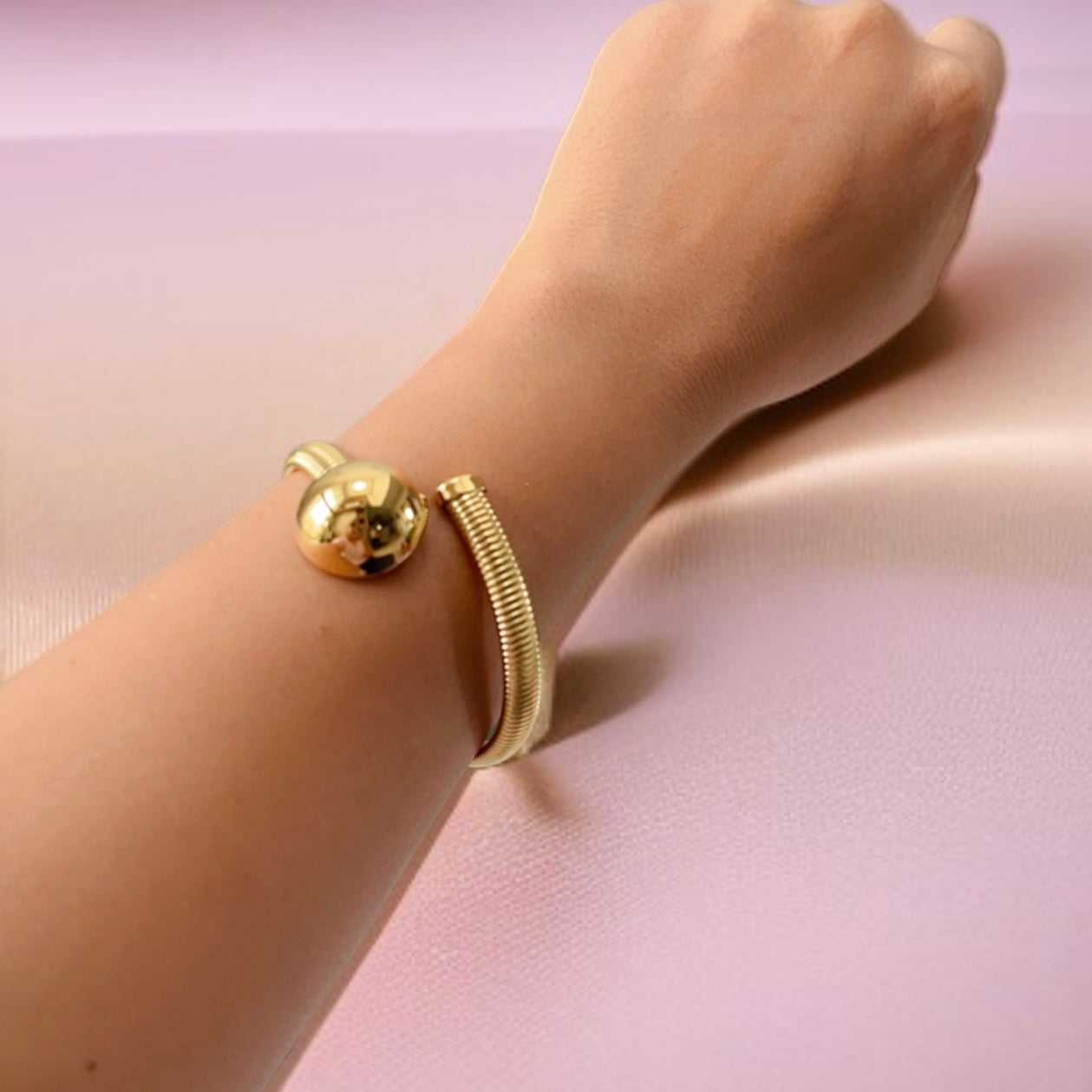 Adjustable Twisted Gold Bracelet