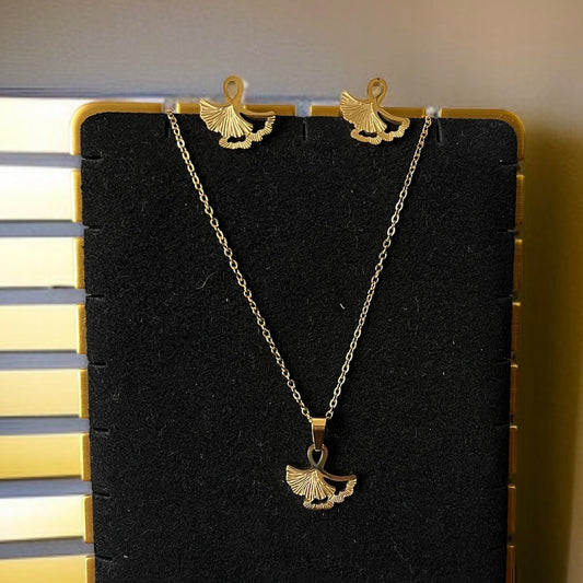 Hibiscus Pendant Studs Necklace Combo