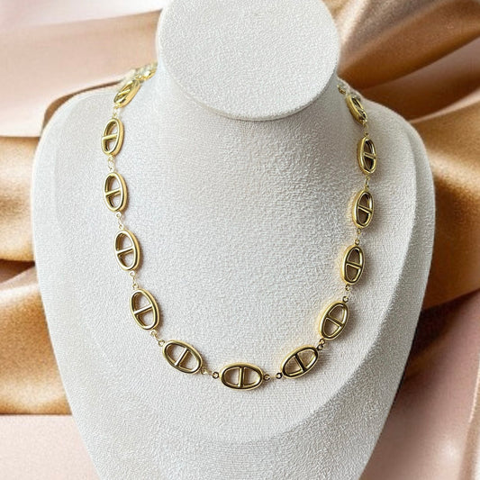 Celeb Inspired Gold Necklace