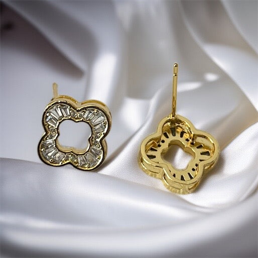 Crystal Clover Studs Earrings