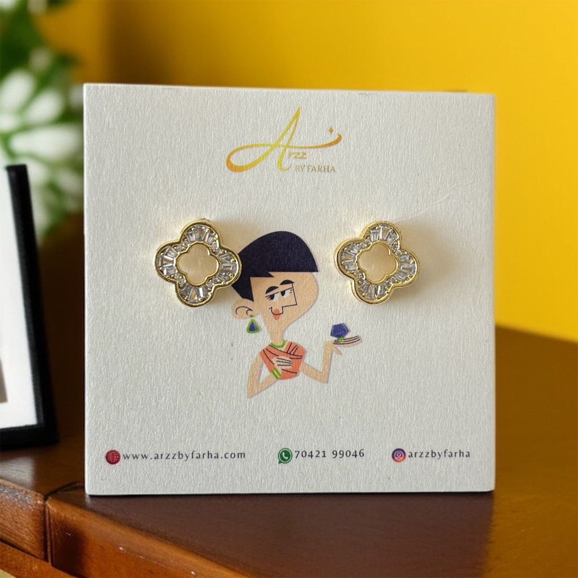 Crystal Clover Studs Earrings
