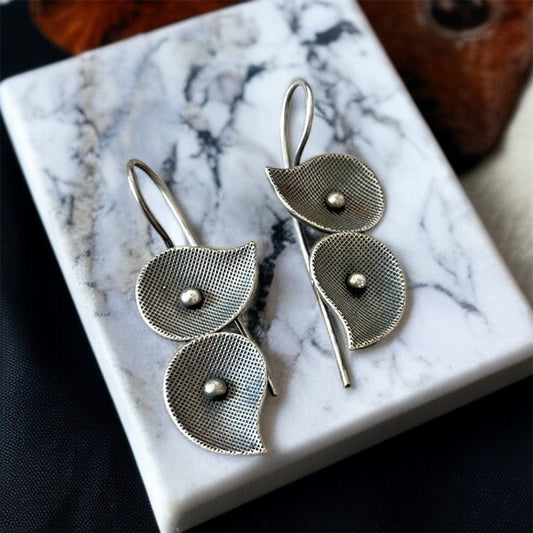 Silver Leaf Hooks Earring